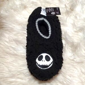 🆕️ DISNEY: THE NIGHTMARE BEFORE CHRISTMAS (JACK) SLIPPER SOCKS